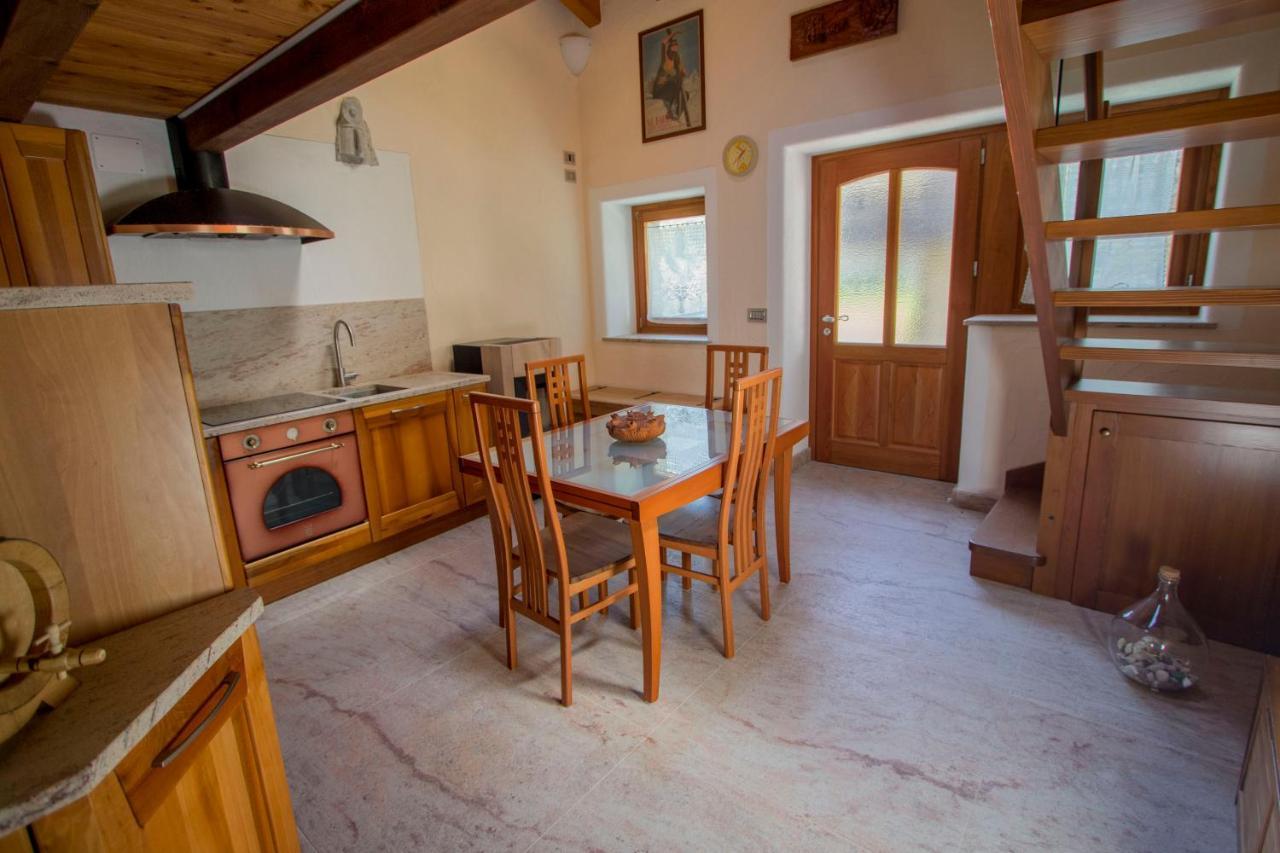 La Grandze Villa Allein Exteriör bild